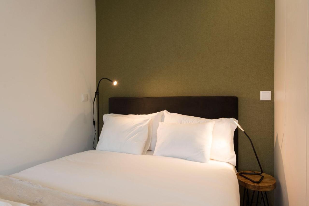 Lovelystay - Modern Loft With Gym & Free Parking Minutes Away From Cbd Porto Eksteriør billede